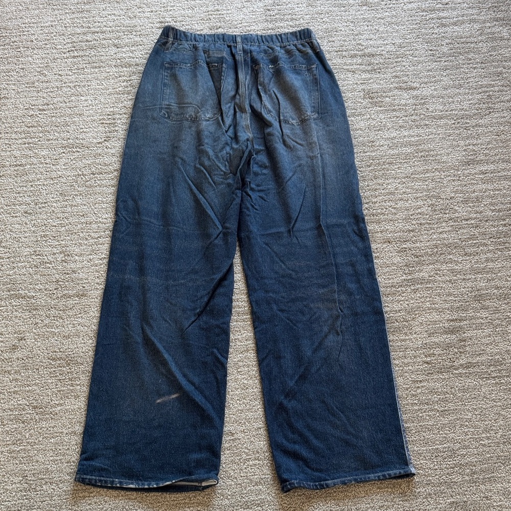 Women’s Rag Bone viral Wide Leg Jeans - Casual Pull-On Style. Sweatpants lining.